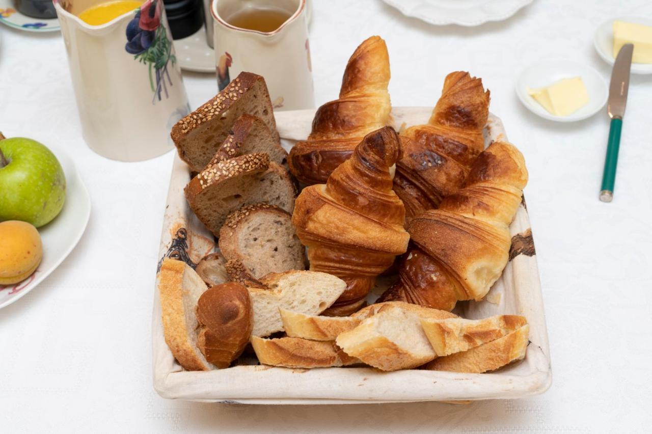 Jane'Laur - Honfleur Bed & Breakfast Bagian luar foto